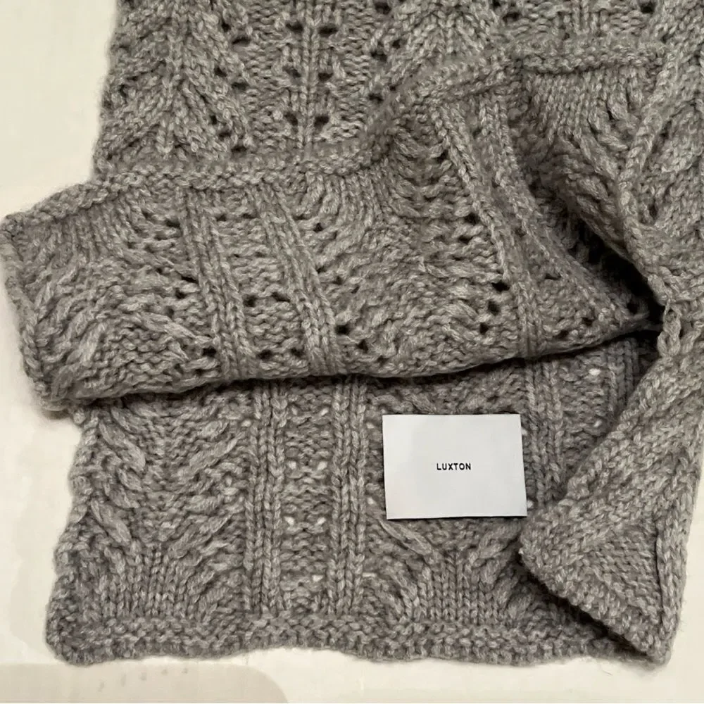 Luxton S-M Balaclava Hood Scarf Hat Gray